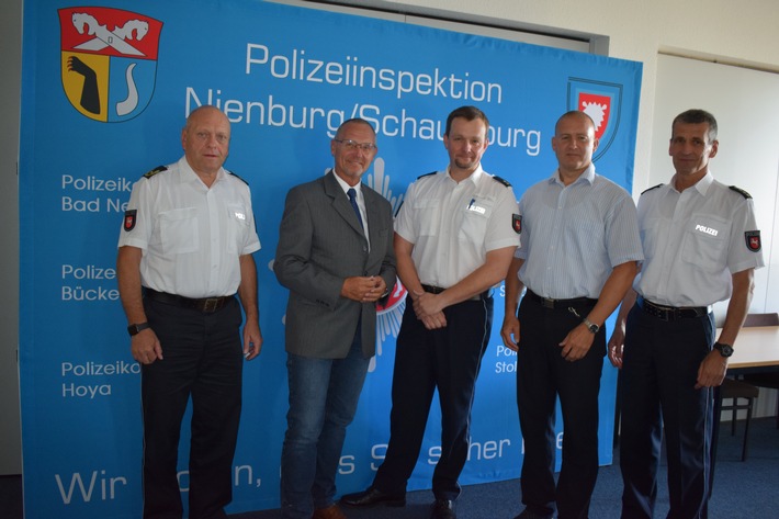 POL-NI: Nienburg-Neuer Mann im Führungstrio der Nienburger Polizei