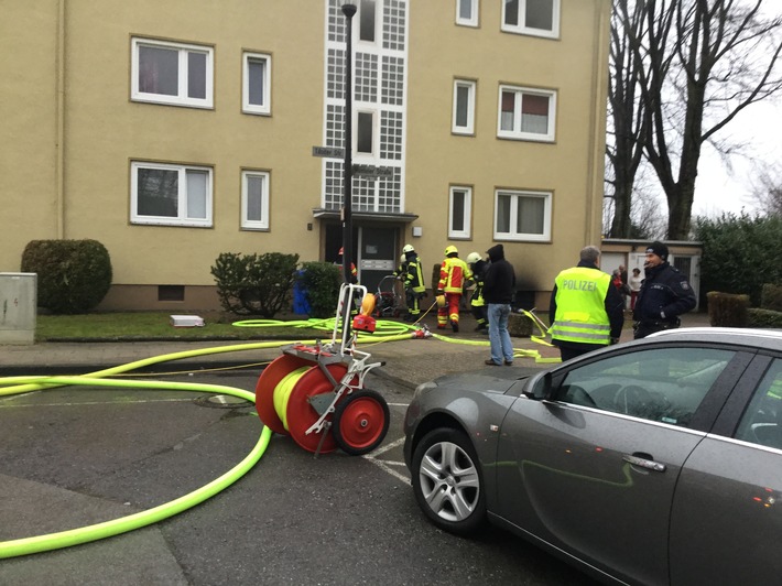 FW-Heiligenhaus: Brennende Waschmaschinen verrauchten Keller (Meldung 7/2018)