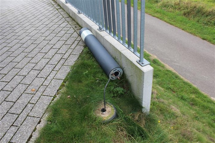 POL-PDTR: Sachbeschädigung an der Hochwaldhalle in Osburg