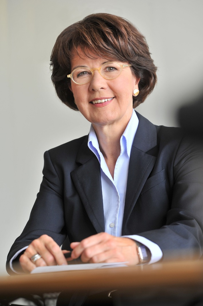 Dr. Marie-Luise Wolff-Hertwig neue Vorstandsvorsitzende der HSE AG (BILD)