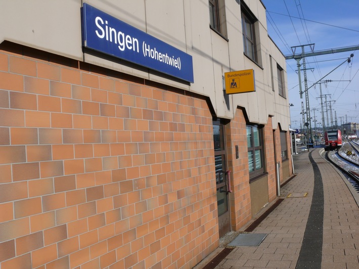 BPOLI-KN: Bundespolizei nimmt Reisenden im Bahnhof Singen in Gewahrsam
