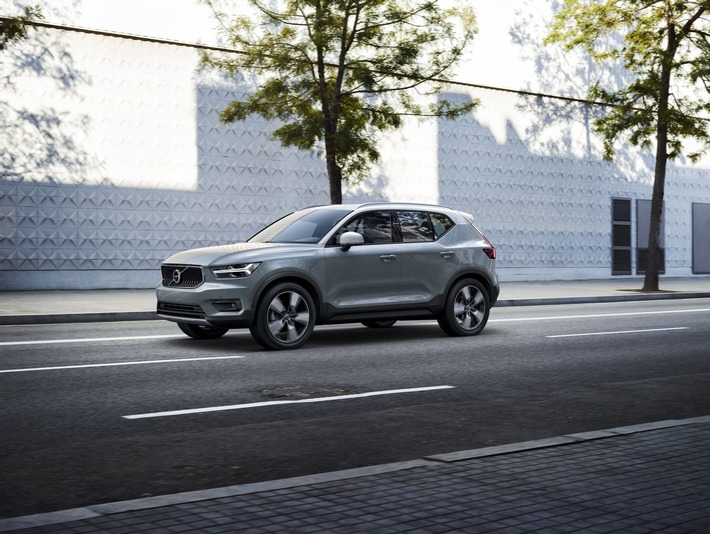 Auto so einfach wie ein Handy kaufen: Neuen Volvo XC40 sorgenfrei genießen