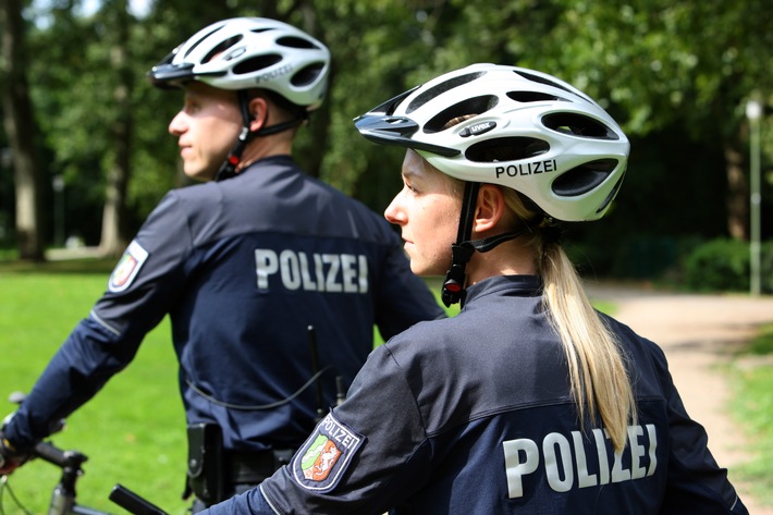 POL-ME: &quot;Sicher mobil leben&quot; - Kreispolizeibehörde beteiligte sich an bundesweiter Aktion zur Sicherheit von Radfahrerinnen und Radfahrern - Kreis Mettmann - 2105026