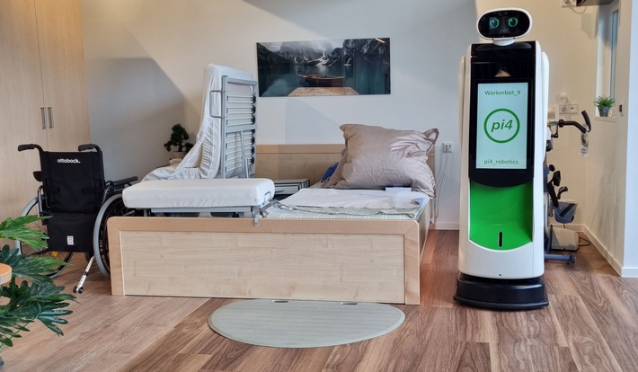 Pflegekräfte sollen pflegen - den Rest macht jetzt ein neuer Roboter / Die pi4_robotics GmbH präsentiert den ersten Pflegeassistenzroboter der Welt, den Workerbot9 Care-home