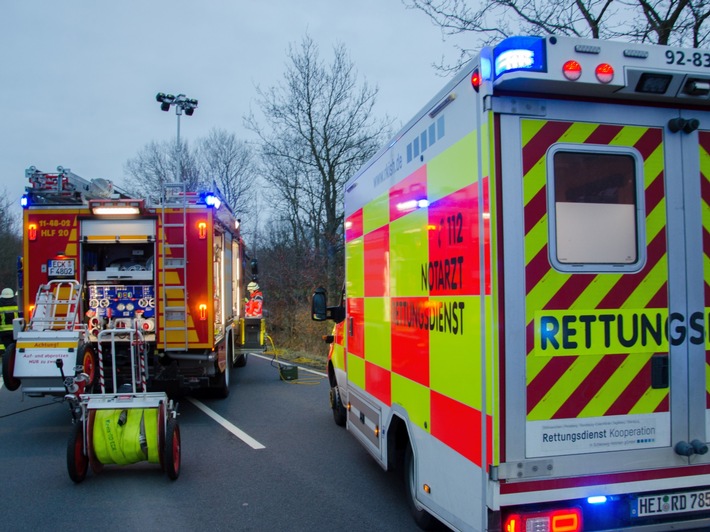 FW-RD: Frontalzusammenstoß auf der K57 bei Kochendorf - 2 schwerverletzte Personen und ein Toter