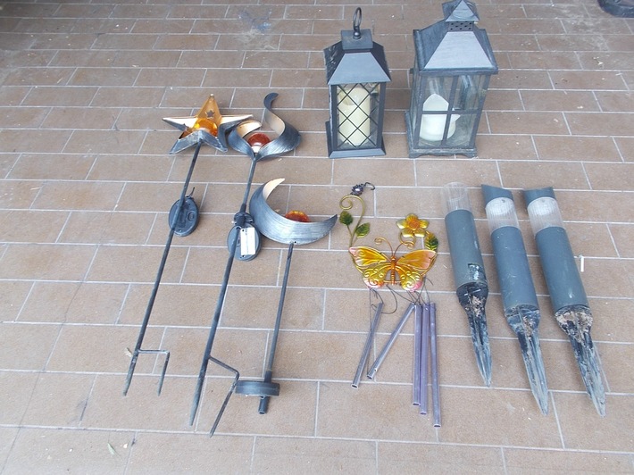POL-PDLU: Dudenhofen - Diebstahl diverser Gartengegenständen und Fahrrad mit Kinderanhänger, Polizei sucht Geschädigte (01/0806)
