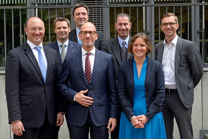 Wirtschaftsvereinigung Alkoholfreie Getränke stellt Weichen für die Zukunft (FOTO)