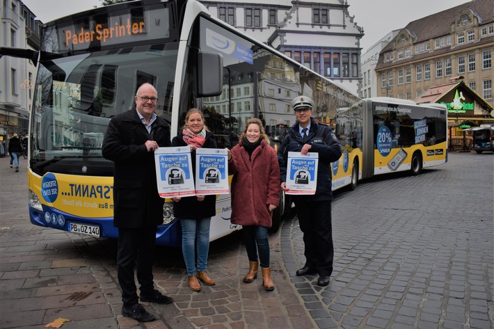 POL-PB: "Augen auf und Tasche zu!" - Auch auf dem Paderborner Weihnachtsmarkt