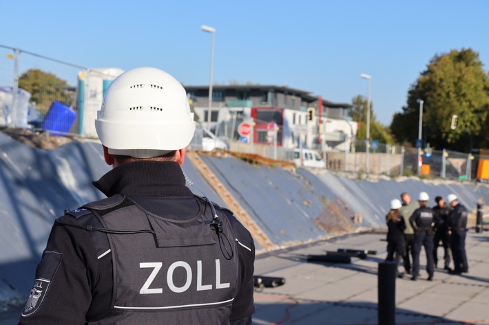 HZA-BI: Bundesweite Schwerpunktprüfung im Baugewerbe/Bielefelder Zoll beendet illegale Ausländerbeschäftigung in 17 Fällen und deckt weitere Verstöße auf