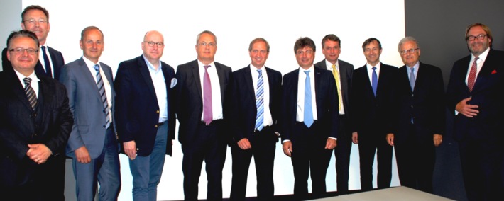 Die Deutsche Dental-Industrie behauptet sich erfolgreich auf den Weltmärkten / VDDI Mitgliederversammlung bestätigt Vorstand