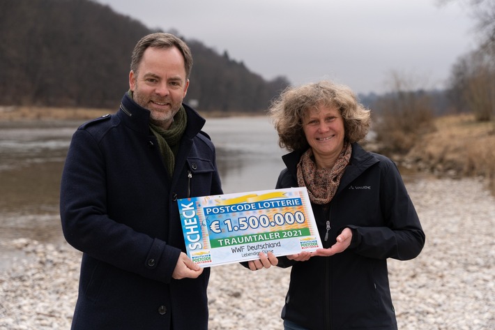 1,5 Million Euro für Lebendige Flüsse: Traumtaler der Postcode Lotterie geht an WWF