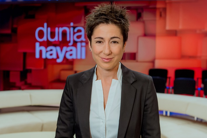 &quot;dunja hayali&quot; im ZDF über den Bundeswehreinsatz in Mali (FOTO)