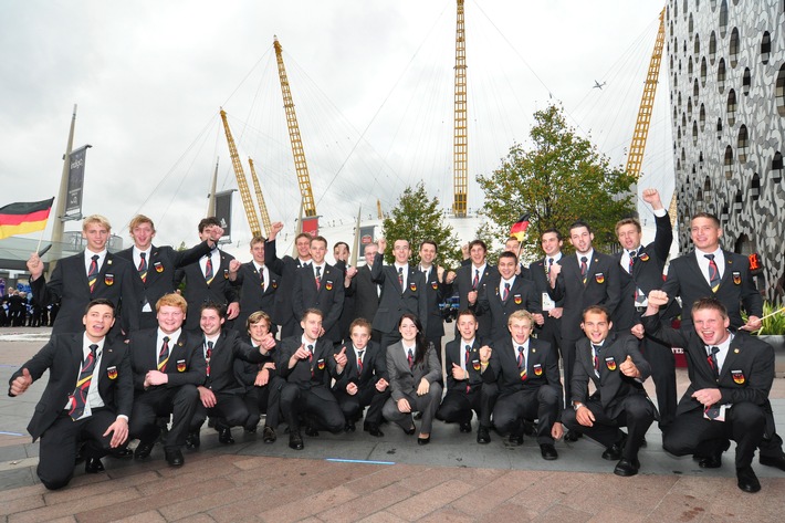 Auf dem Weg zu Gold - Deutsche Berufe-Nationalmannschaft zeigt ihr Können bei Weltmeisterschaften WorldSkills 2011 in London (mit Bild)