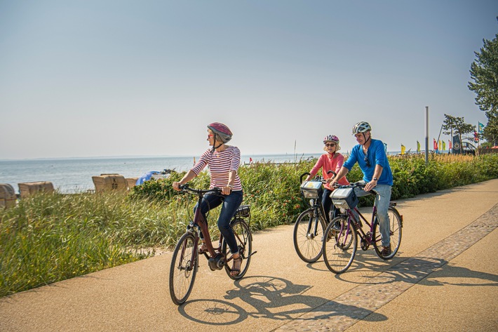 Ostseeküstenradweg gewinnt Bike&amp;Travel Award 2021