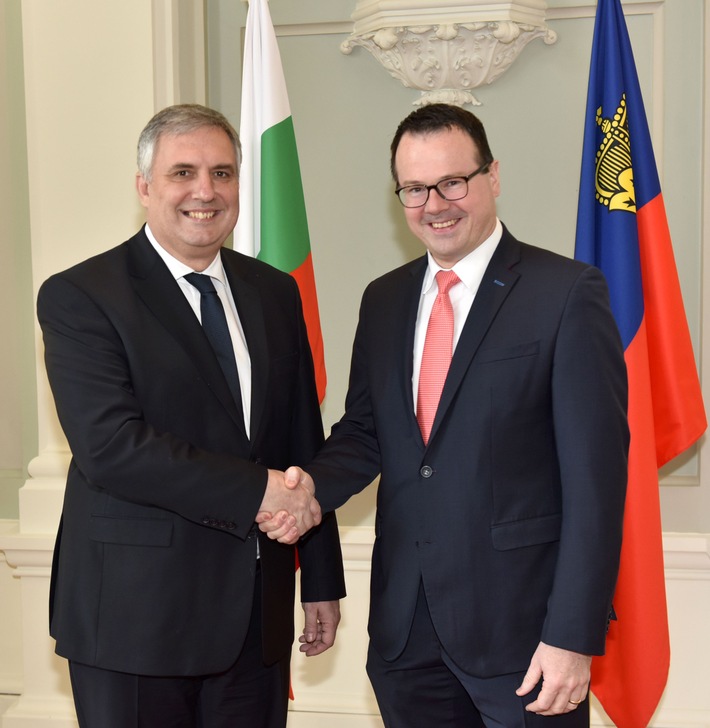 ikr: Bulgarischer Vize-Ministerpräsident Kalfin besucht Liechtenstein