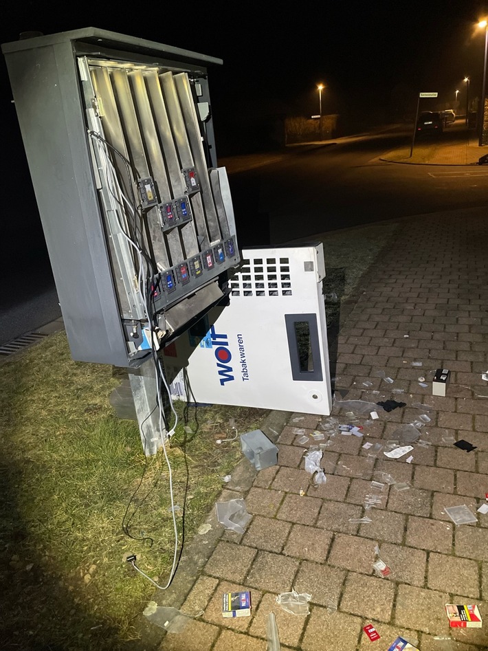 LPI-EF: Zigarettenautomat gesprengt