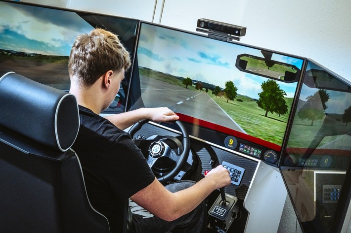 Fahrsimulatoren: keine Spielerei, sondern Mehrwert für die Fahrschulausbildung