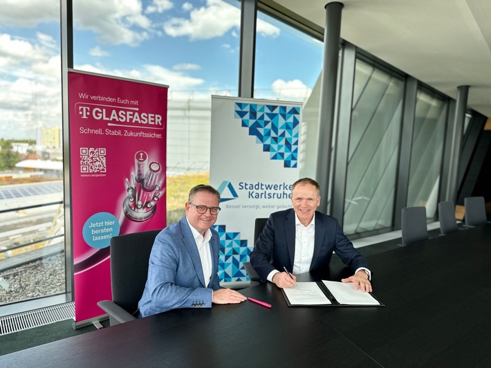 Glasfaserausbau in Karlsruhe: Stadtwerke Karlsruhe und Telekom schließen Kooperationsvertrag