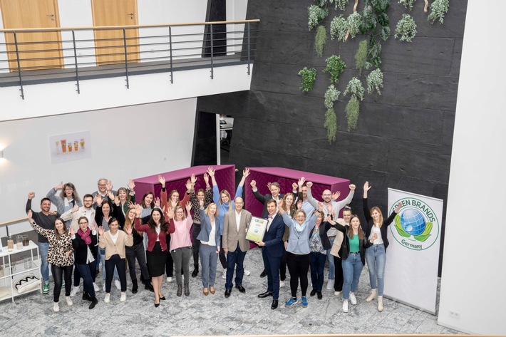 Herausragend nachhaltig/lavera ist zum sechsten Mal in Folge GREEN BRAND Germany