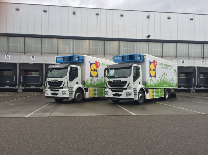 Lidl Suisse fait don de deux camions électriques à un projet de recherche / &quot; Projet 2nd Life &quot; en collaboration avec la Haute école spécialisée bernoise BFH