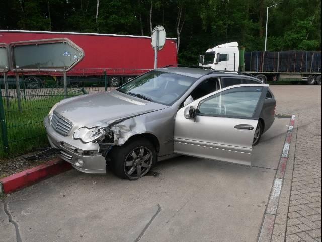 POL-ROW: Weitere Verfolgungsfahrt auf der A1 endet mit Unfall - 40-jähriger Mann aus Zeven gestellt
