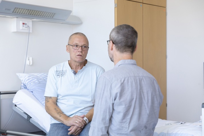 Pressemitteilung: Neuer Ausbildungskurs für ehrenamtliche Klinikseelsorge