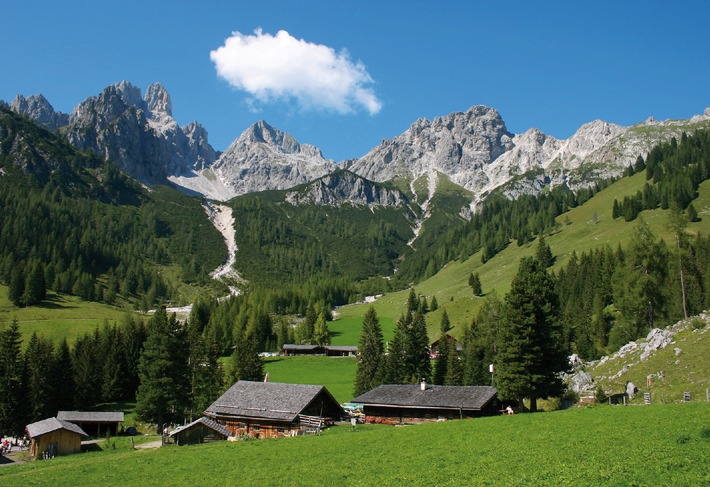 Die &quot;Schönste Alpenwanderung&quot; und die &quot;Liabsten Hütten&quot; in Österreichs Wanderdörfern - BILD