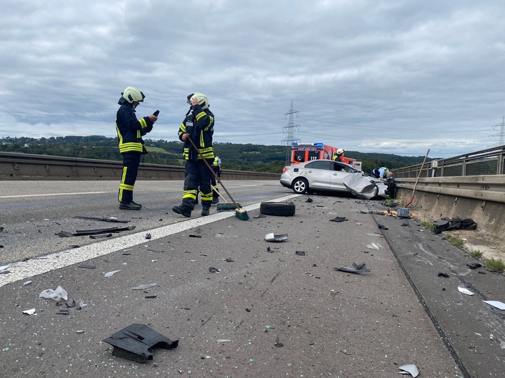 FW-EN: Mehrere Einsätze am Wochenende - Vorbildliche Rettungsgasse auf der Autobahn