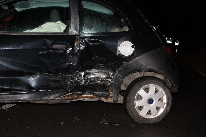POL-OE: Verkehrsunfall mit zwei verletzten Verkehrsteilnehmern