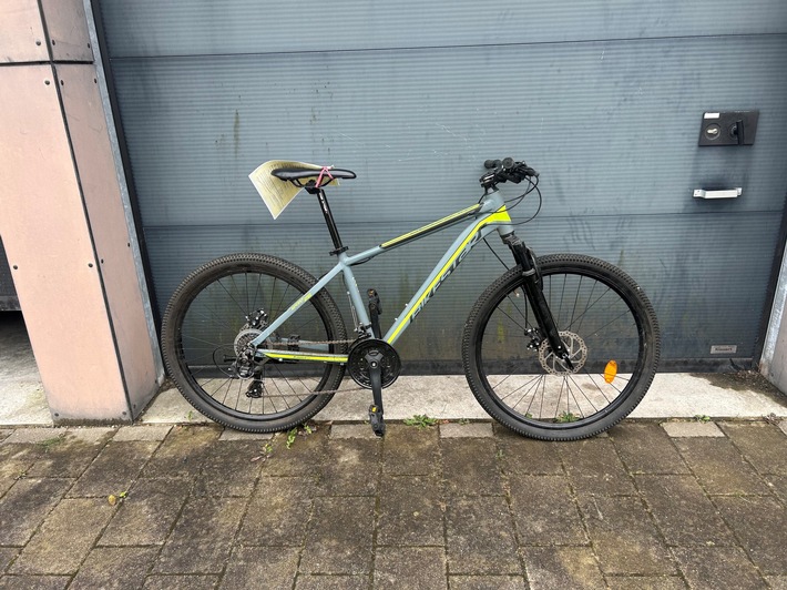 POL-WHV: Fahrrad mit entfernter Rahmennummer sichergestellt - Polizei sucht Eigentümer