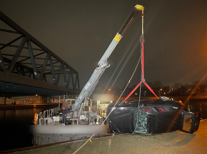 POL-DU: Duisburg/Oberhausen: Zwei gestohlene Autos im Rhein-Herne-Kanal versenkt - Kriminalpolizei ermittelt zu den Hintergründen und sucht Zeugen