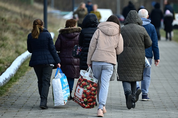 Bitte aktualisiertes Foto beachten! / ZDFzoom-Doku über &quot;Deutschland im Flüchtlingswinter&quot;