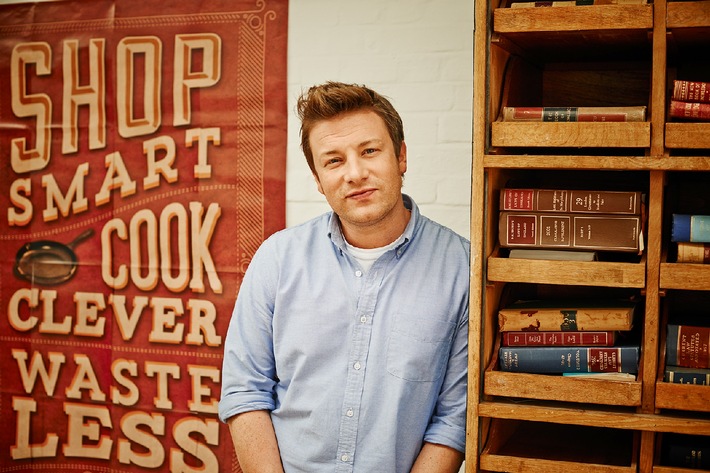 Weniger wegschmeißen, mehr genießen! Starkoch Jamie Oliver mit neuer TV-Show &quot;Cook clever mit Jamie&quot; erstmals in der Prime Time auf sixx - ab Mittwoch, 5. Februar 2014, um 21.10 Uhr