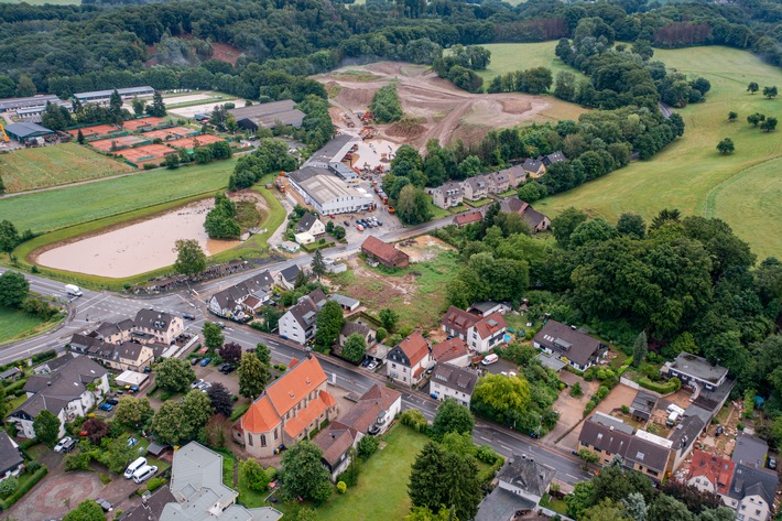 FW-GL: Nach Starkregen: Wer benötigt noch Hilfe von der Feuerwehr in Bergisch Gladbach?