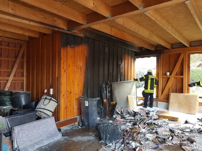 POL-STH: Brand eines Carports