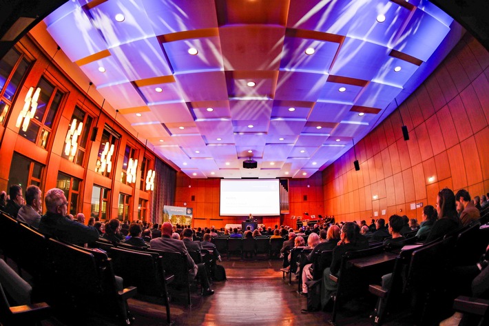 PM: Einladung zum Dies academicus