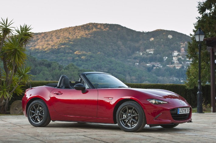 Mazda MX-5 - Der Roadster ist zurück / Fahrspass für jedermann: Das verkörpert der Roadster Mazda MX-5 seit inzwischen 25 Jahren