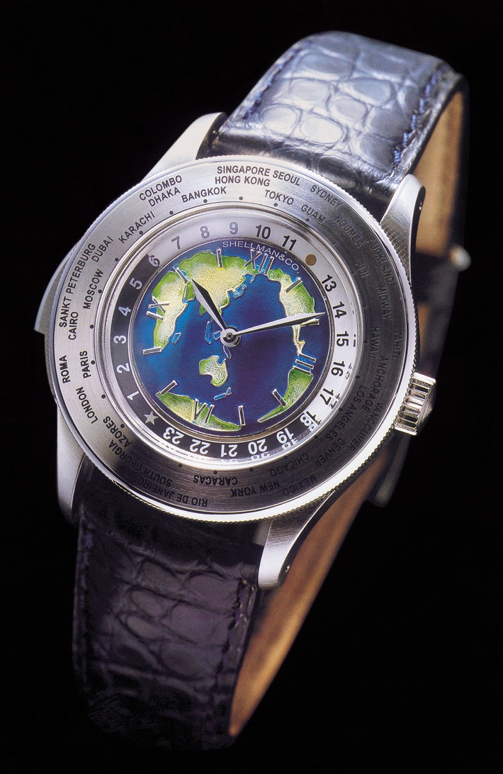 Première mondiale: World-Time Répétition Minute avec Cadran Cloisonné Email par Shellman Co.,Ltd., Tokyo, (BASEL 2002 - hall 5.1; A 21)