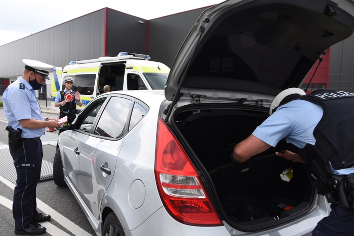 BPOL NRW: Gemeinsame Kontrollen von Landes- und Bundespolizei im Kreis Borken