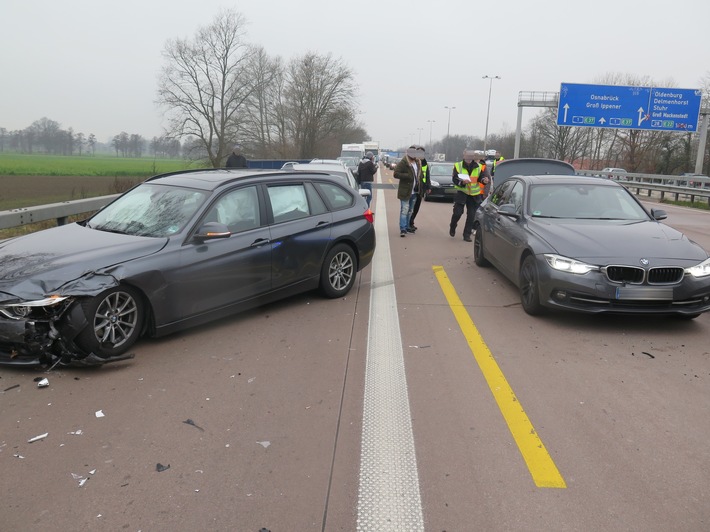 POL-DEL: Autobahnpolizei Ahlhorn: Verkehrsunfall auf der Autobahn 1 im Bereich der Gemeinde Stuhr +++ Hoher Sachschaden und Verkehrsbeeinträchtigungen