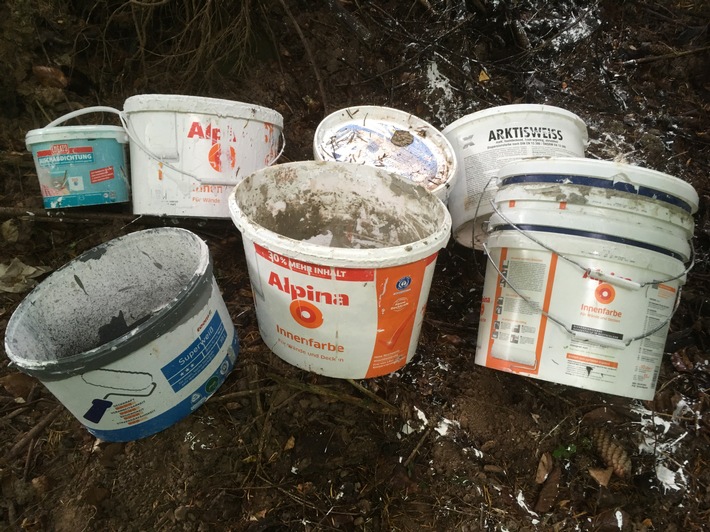 POL-OG: Gaggenau - Illegale Müllentsorgung, Zeugen gesucht