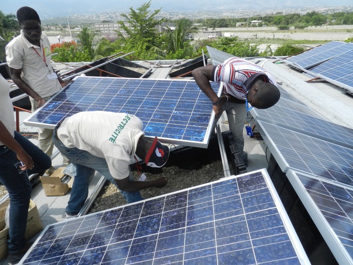 Haiti: nph-Solarprojekt liefert trotz Ausnahmezustand im Land seit 10 Jahren grünen Strom