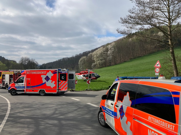 FW-EN: Motorradfahrer verunfallt - Rettungshubschrauber im Einsatz