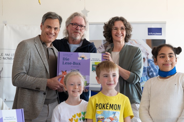 Pressemeldung: 100 Lese-Boxen für Grundschulen: ZDF und Stiftung Lesen fördern Leselust und Medienkompetenz