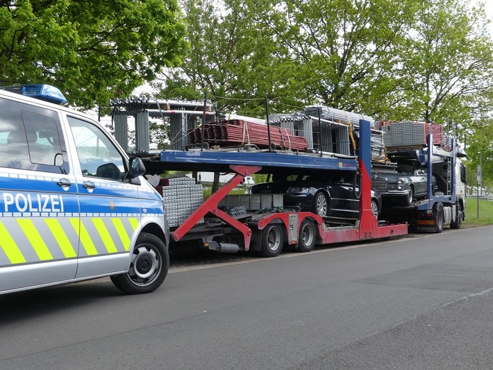 POL-OH: Polizei zieht auffälligen Autotransporter von der A4