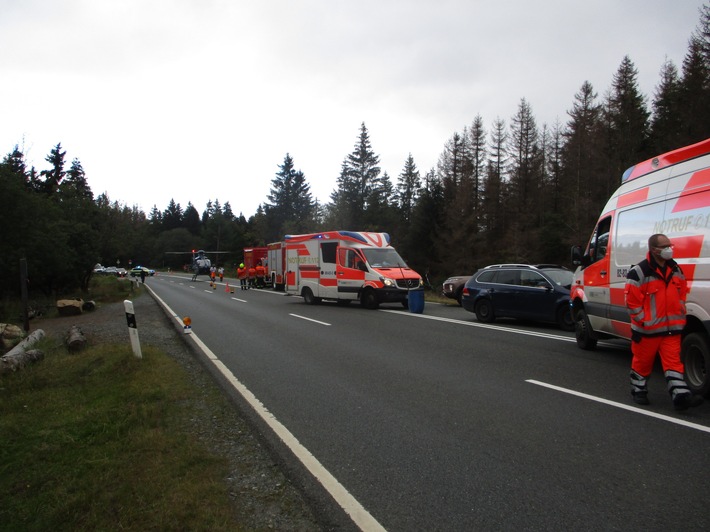 POL-GS: Verkehrsunfall mir drei verletzten Personen