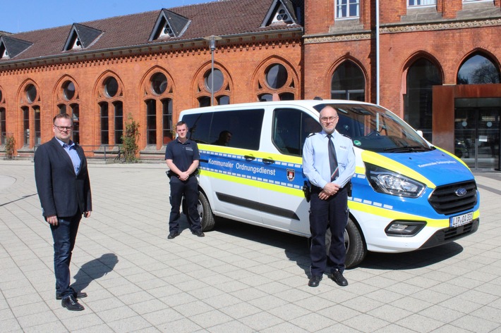 POL-LIP: Detmold. Gemeinsame Pressemitteilung mit dem Kommunalen Ordnungsdienst Detmold - Gemeinsam auf "Coronastreife".