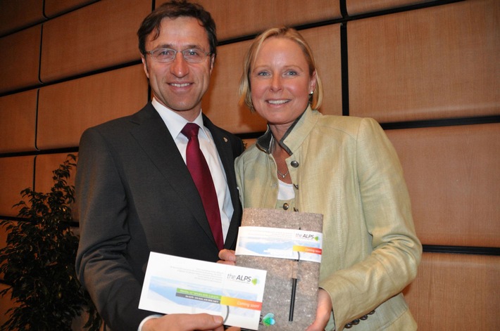 Die neue Lobbying Veranstaltung &quot;theALPS&quot; startet 2010 in Innsbruck - BILD