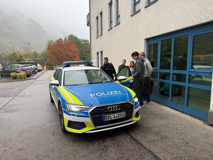 POL-PDMY: Schnupperpraktikum bei der Polizei Cochem