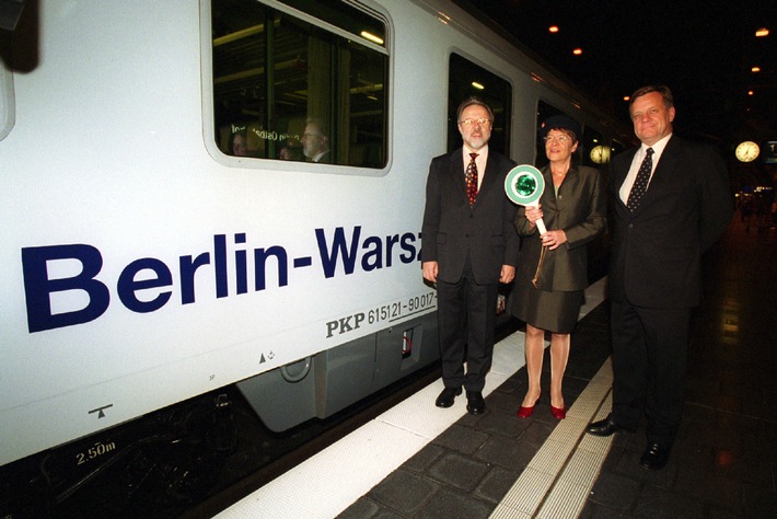 Deutsche und Polnische Bahn rücken näher zusammen / Spitzengespräch
an Bord des neuen Berlin-Warszawa-Express